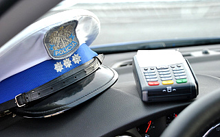 Jeździli na deskorolce, inny wybrał się na przejażdżkę konną. Kolejne przykłady naruszania przepisów Jeździli na deskorolce, inny wybrał się na przejażdżkę konną. Kolejne przykłady naruszania przepisów